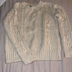 Woman or young sweater